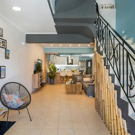 Nidus Villa Souda
